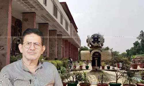 Offence Involves Moral Turpitude: Delhi High Court Refuses To Stay Congress Leader Rajendra Bharti’s Conviction In Co-Operative Bank Fraud Case Offence Involves Moral Turpitude: Delhi High Court Refuses To Stay Congress Leader Rajendra Bharti’s Conviction In Co-Operative Bank Fraud Case