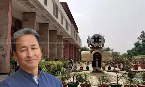 Life Is Precious & All Efforts Must Be Made To Save It: Delhi High Court Asks Centre To Monitor Sonam Wangchuk’s Health Life Is Precious & All Efforts Must Be Made To Save It: Delhi High Court Asks Centre To Monitor Sonam Wangchuk’s Health