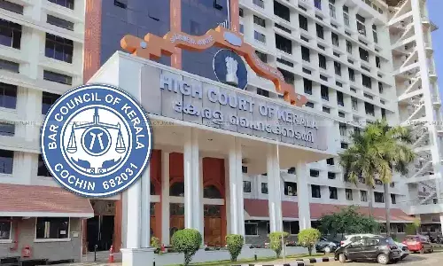 High Court Stays Manan Kumar Mishras Order Appointing Non-Elected Advocate As Chairman Of Kerala Bar Council High Court Stays Manan Kumar Mishras Order Appointing Non-Elected Advocate As Chairman Of Kerala Bar Council