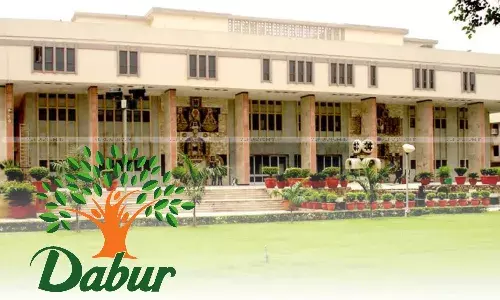 Delhi High Court Stays FSSAI Ban On Dabur Selling Food Products With “100%” Claims Delhi High Court Stays FSSAI Ban On Dabur Selling Food Products With “100%” Claims