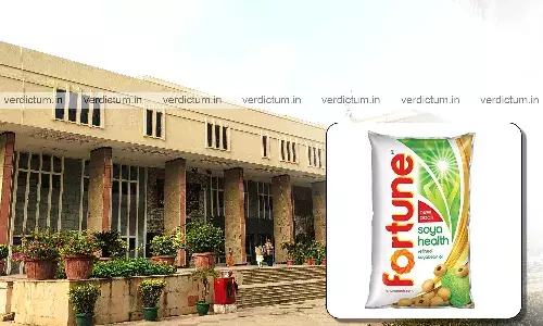 Delhi High Court Asks Centre, FSSAI To Respond To Plea Prohibiting Sale Of Fortune Soya Refined Oil Delhi High Court Asks Centre, FSSAI To Respond To Plea Prohibiting Sale Of Fortune Soya Refined Oil