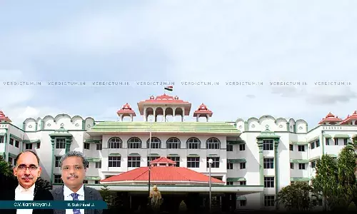 No Private Educational Institution Or Employer Can Mandatorily Collect Caste Details: Madras High Court No Private Educational Institution Or Employer Can Mandatorily Collect Caste Details: Madras High Court
