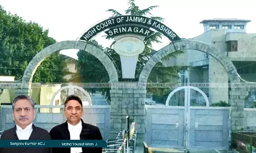 Sloganeering For Secession With Head Of Hurriyat Conference Followed By Violence Against Security Forces Falls Within UAPA: Jammu & Kashmir And Ladakh HC Sloganeering For Secession With Head Of Hurriyat Conference Followed By Violence Against Security Forces Falls Within UAPA: Jammu & Kashmir And Ladakh HC