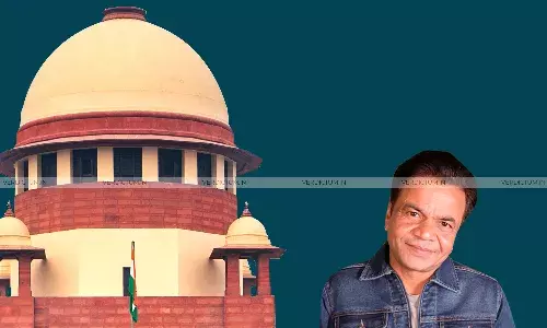 Supreme Court Gives Rajpal Yadav Last Opportunity Of Two Weeks To Deposit Rs 2 Cr In Cheque Bounce Case Supreme Court Gives Rajpal Yadav Last Opportunity Of Two Weeks To Deposit Rs 2 Cr In Cheque Bounce Case